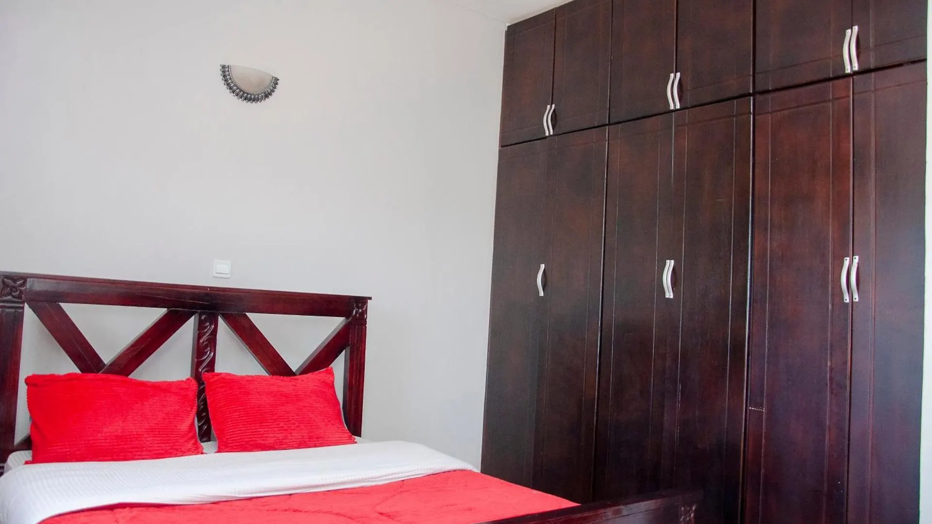 Guloba Suites Καμπάλα Ουγκάντα